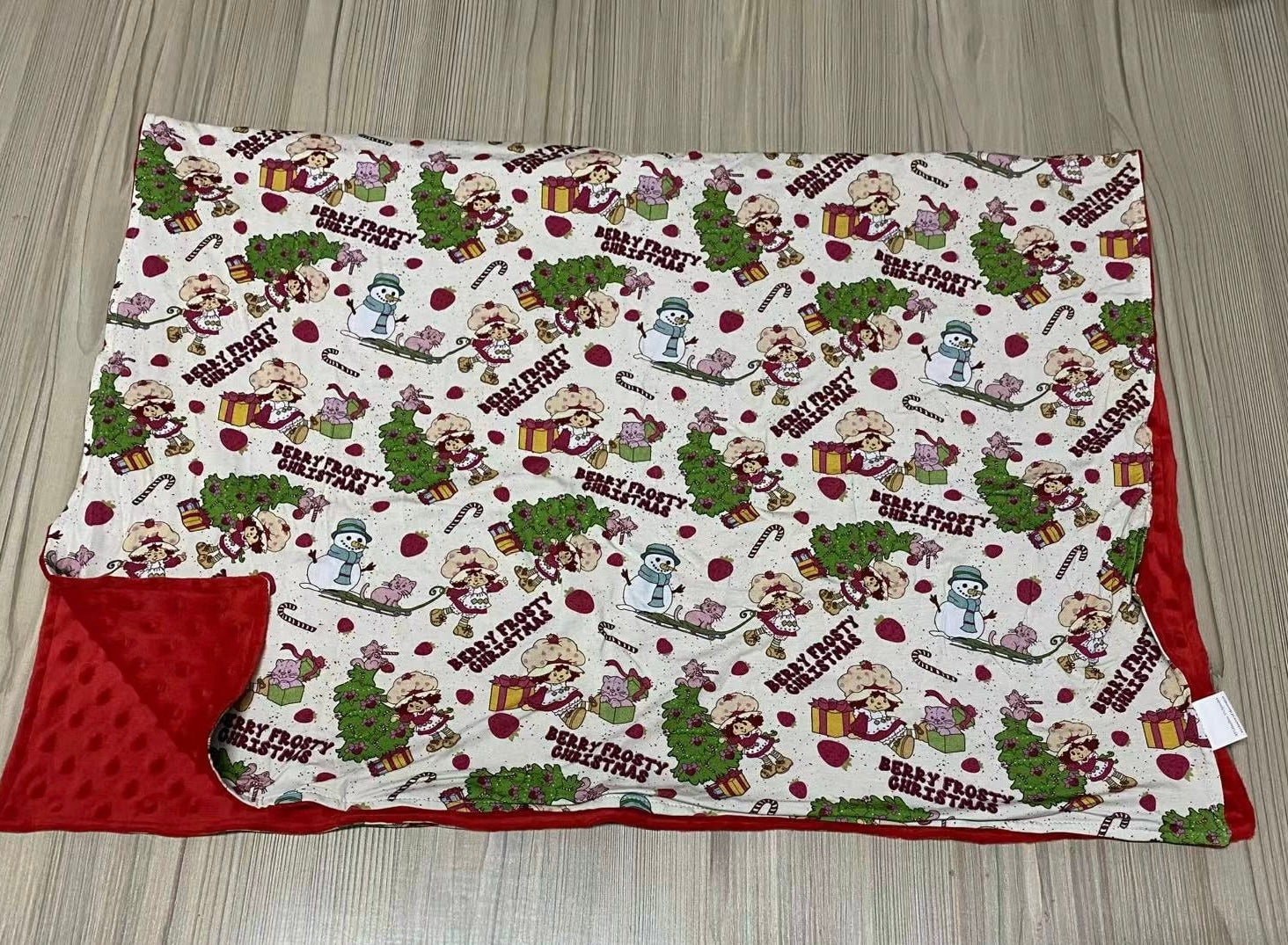 MERRY BERRY CHRISTMAS  30x40 Blanket