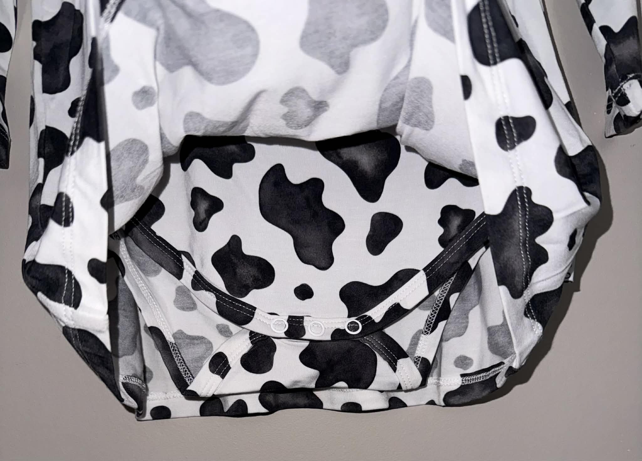 Cows - Bodysuit Twirl