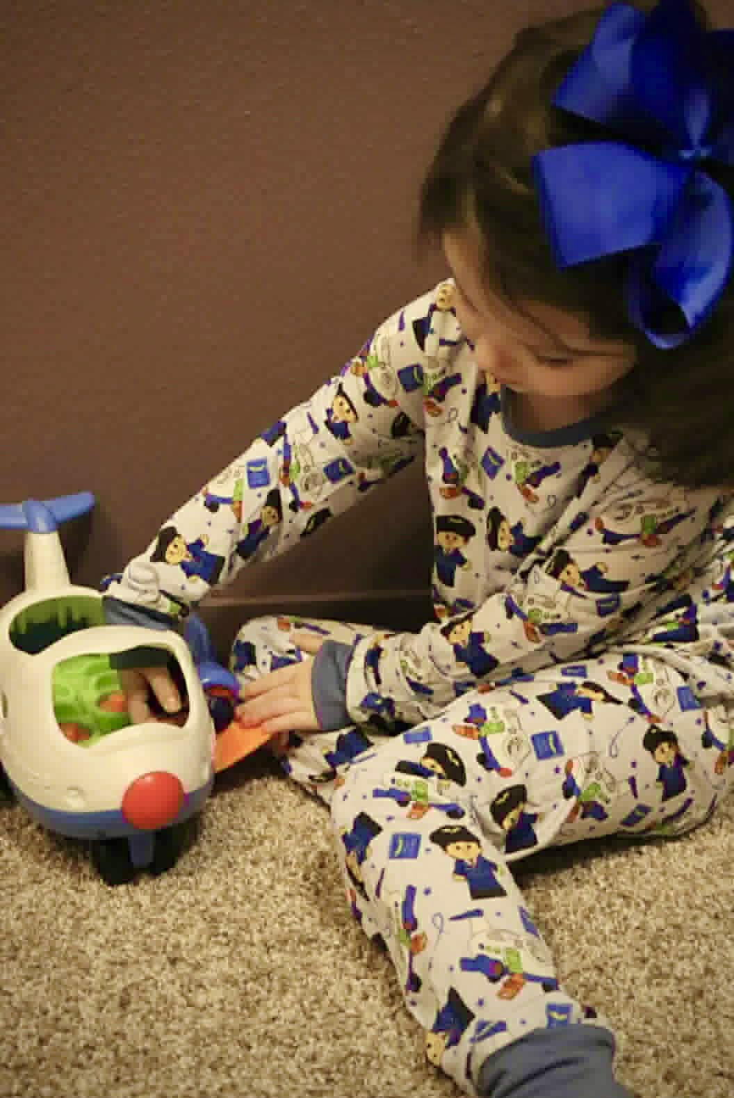 Little Pilot Capitans - 2 Piece Set Long Sleeve and Pants PJs