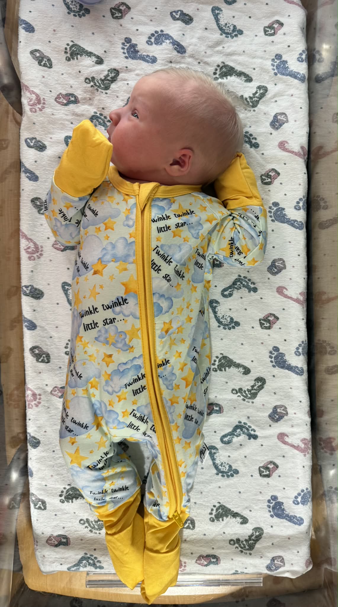 Twinkle Little Star - Long Sleeve Zippy with Grippys