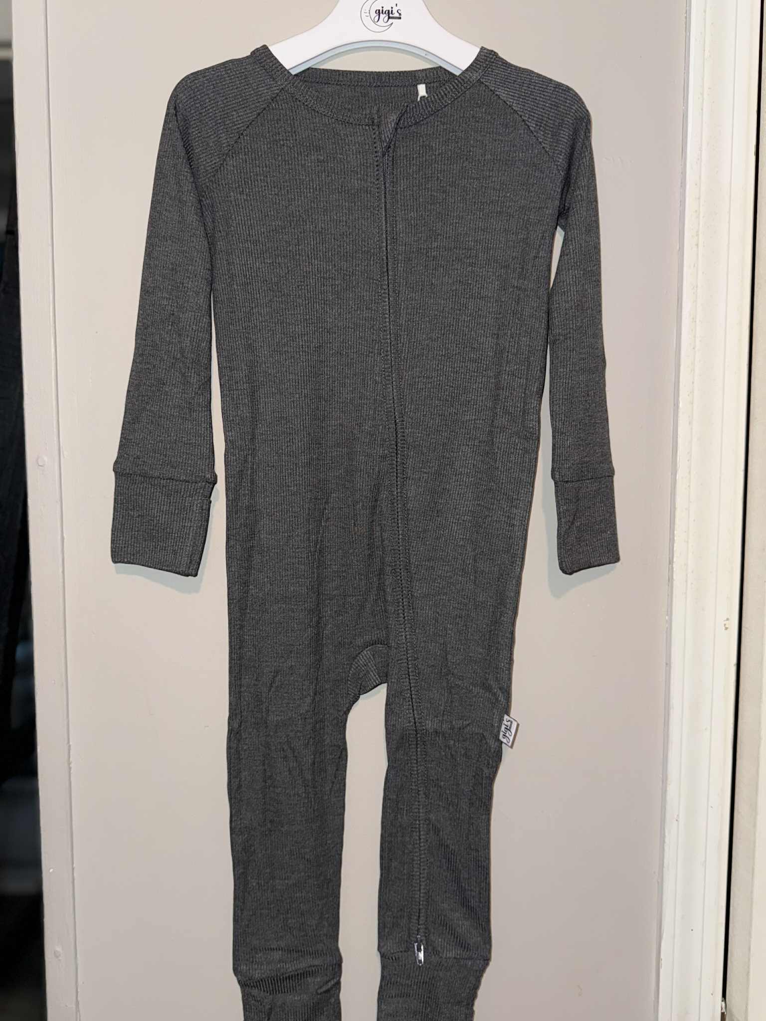 Charcoal - Ribbed Long Sleeve Zippy with Grippys