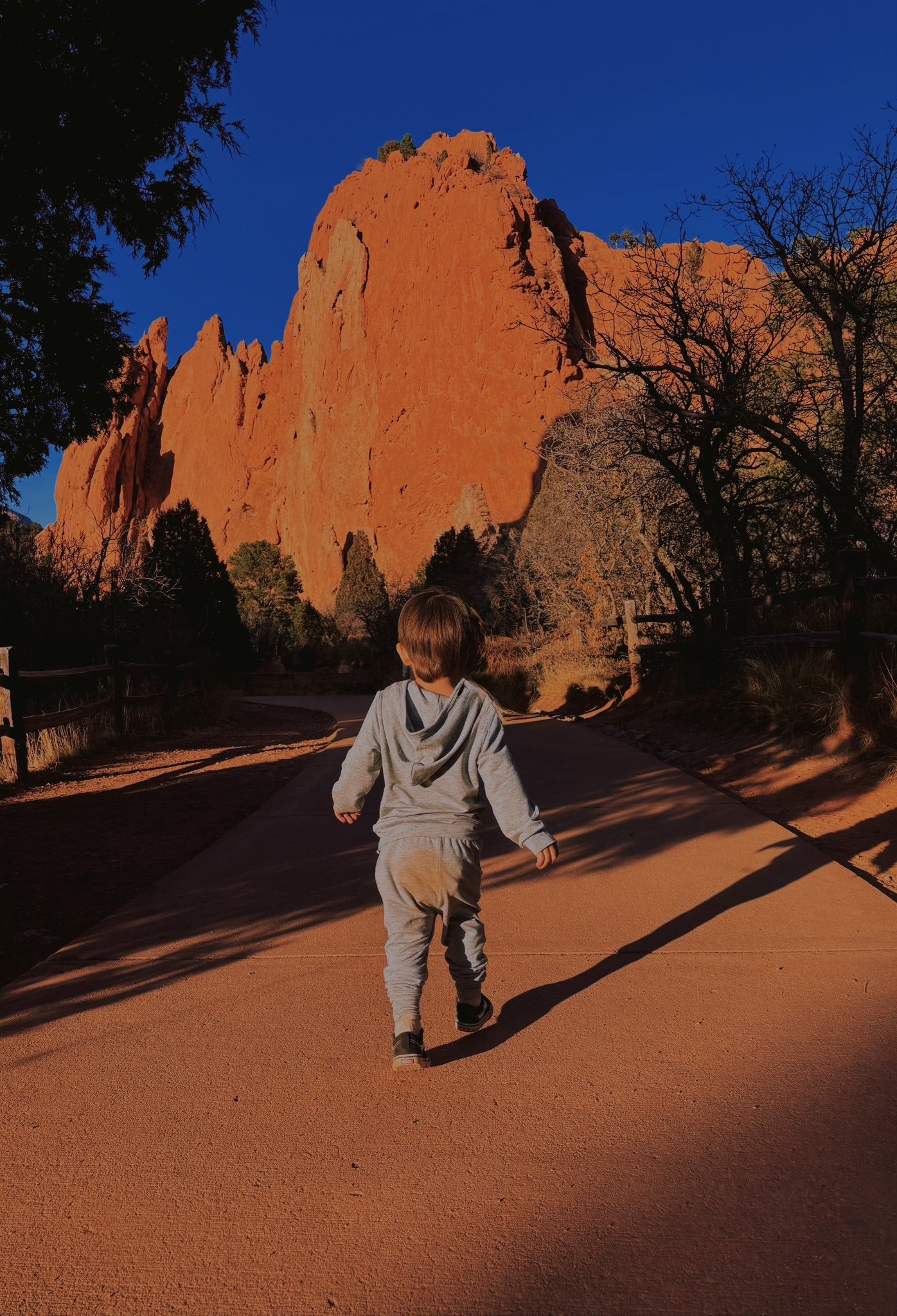 Pebble - 2 Piece Set Long Sleeve Hoodie and Pants Jogger Set