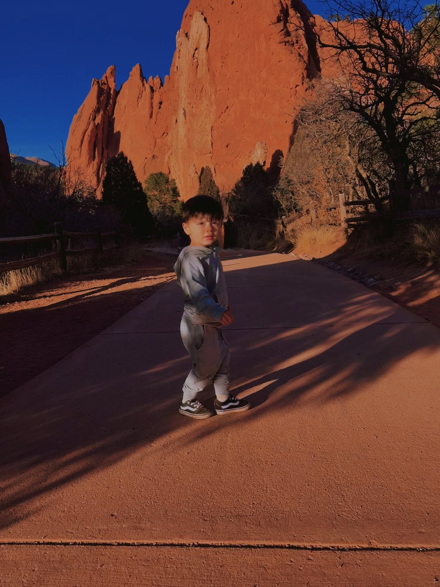 Pebble - 2 Piece Set Long Sleeve Hoodie and Pants Jogger Set