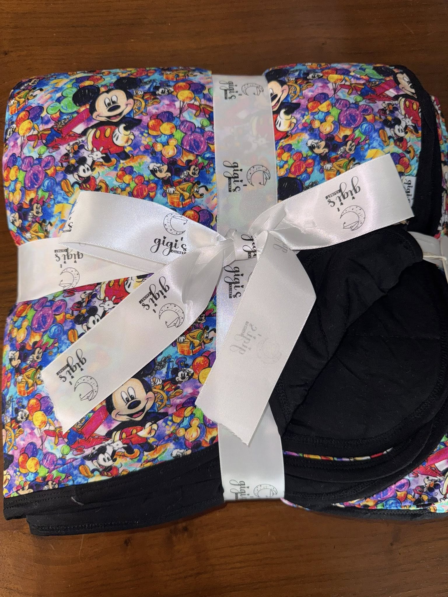 Mousekacheer - 47x47 Quilted Blanket