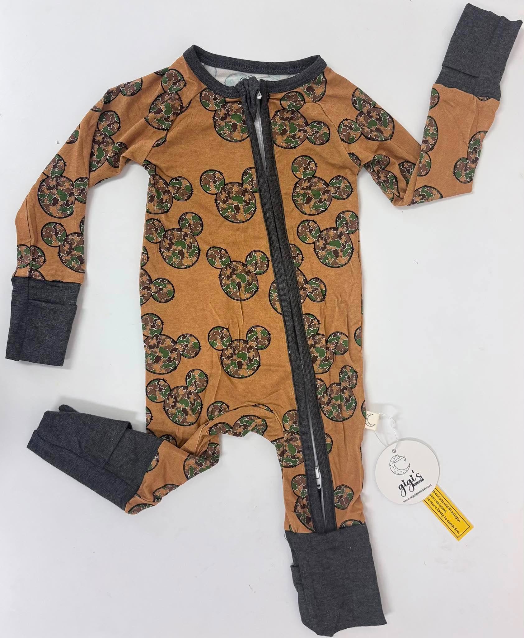 Hunting Mouse  - Convertible Zippy