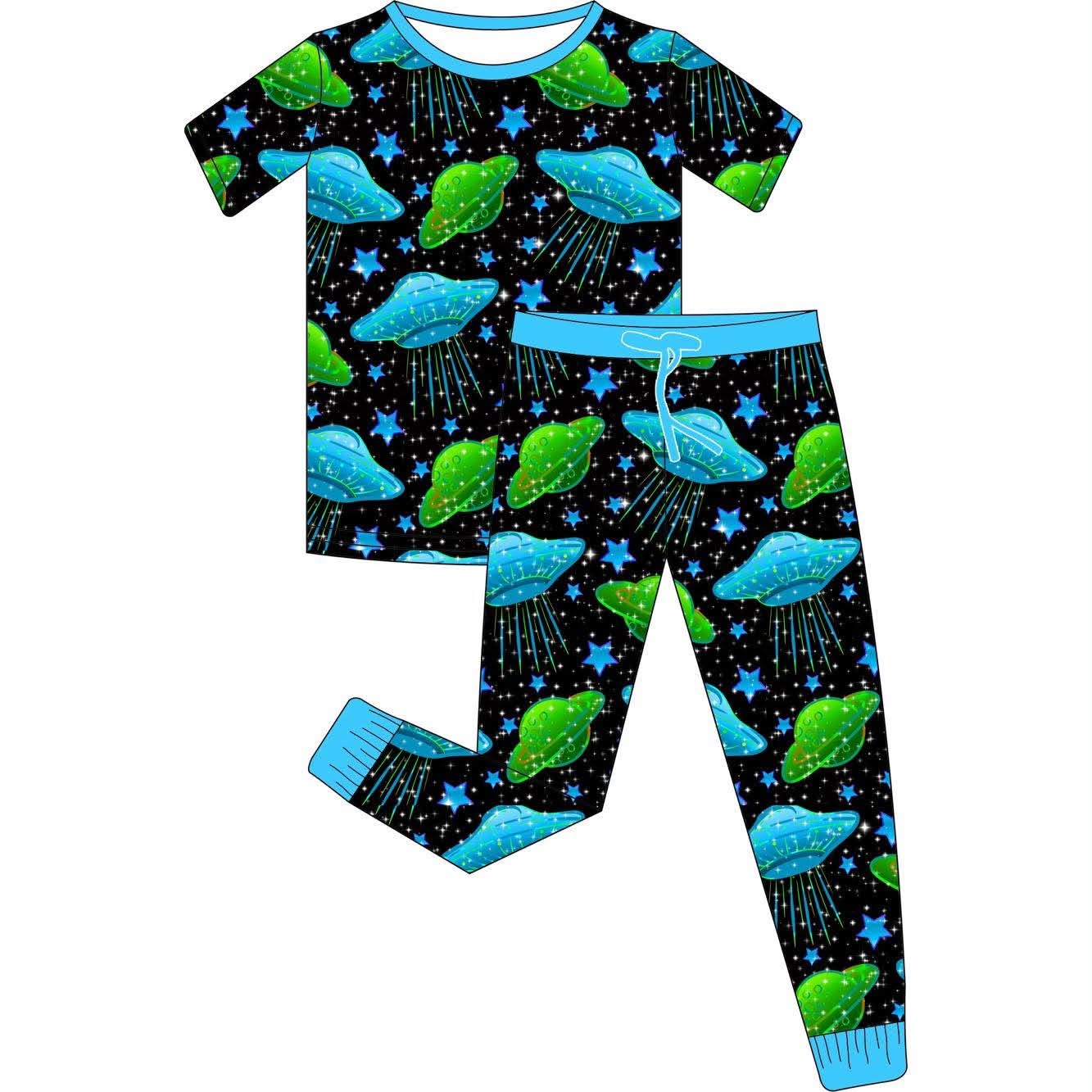 Space Invaders - Crossover Set (Shirt & Joggers)
