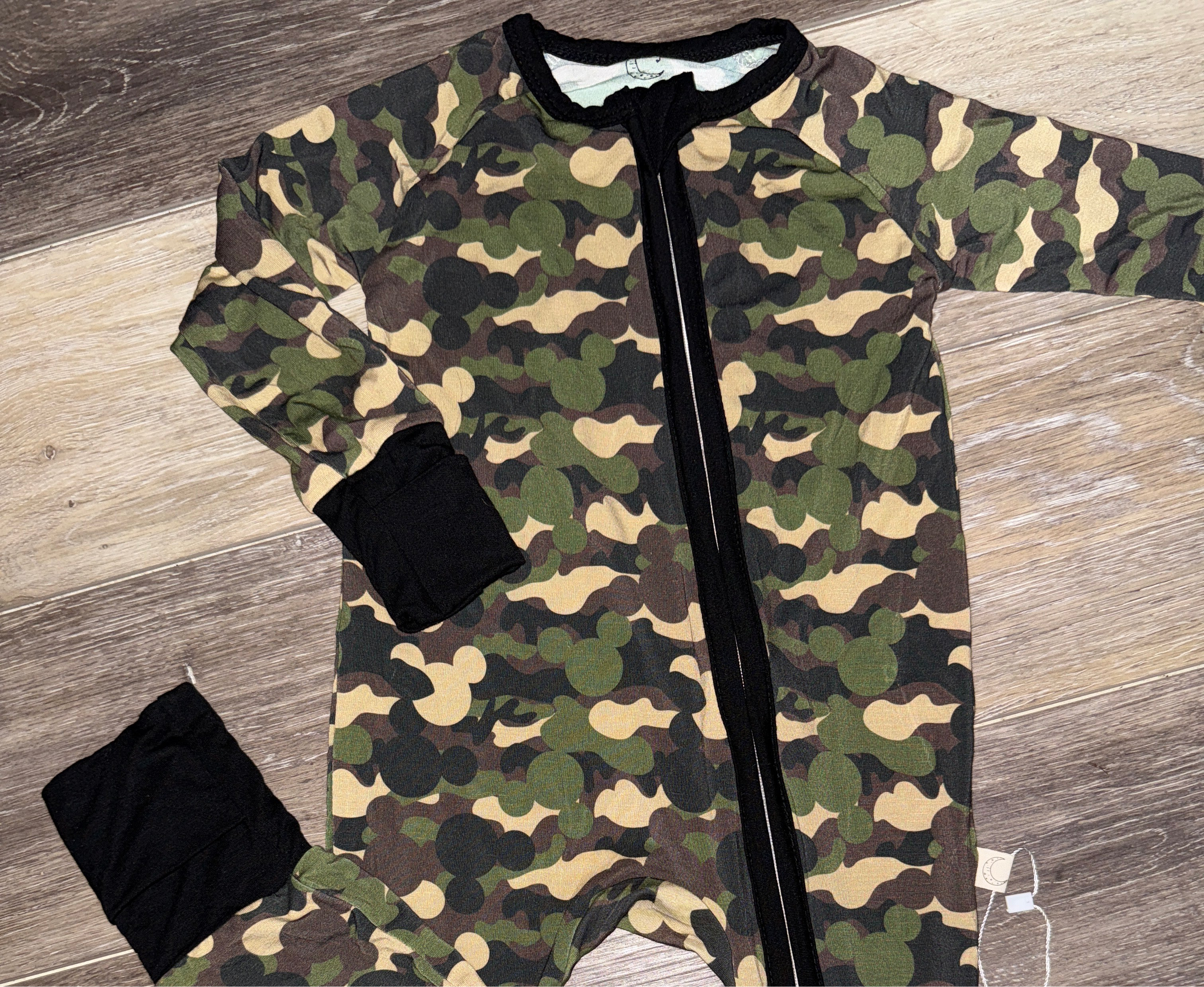 Camo Mouse - Long Sleeve Convertible Zippy