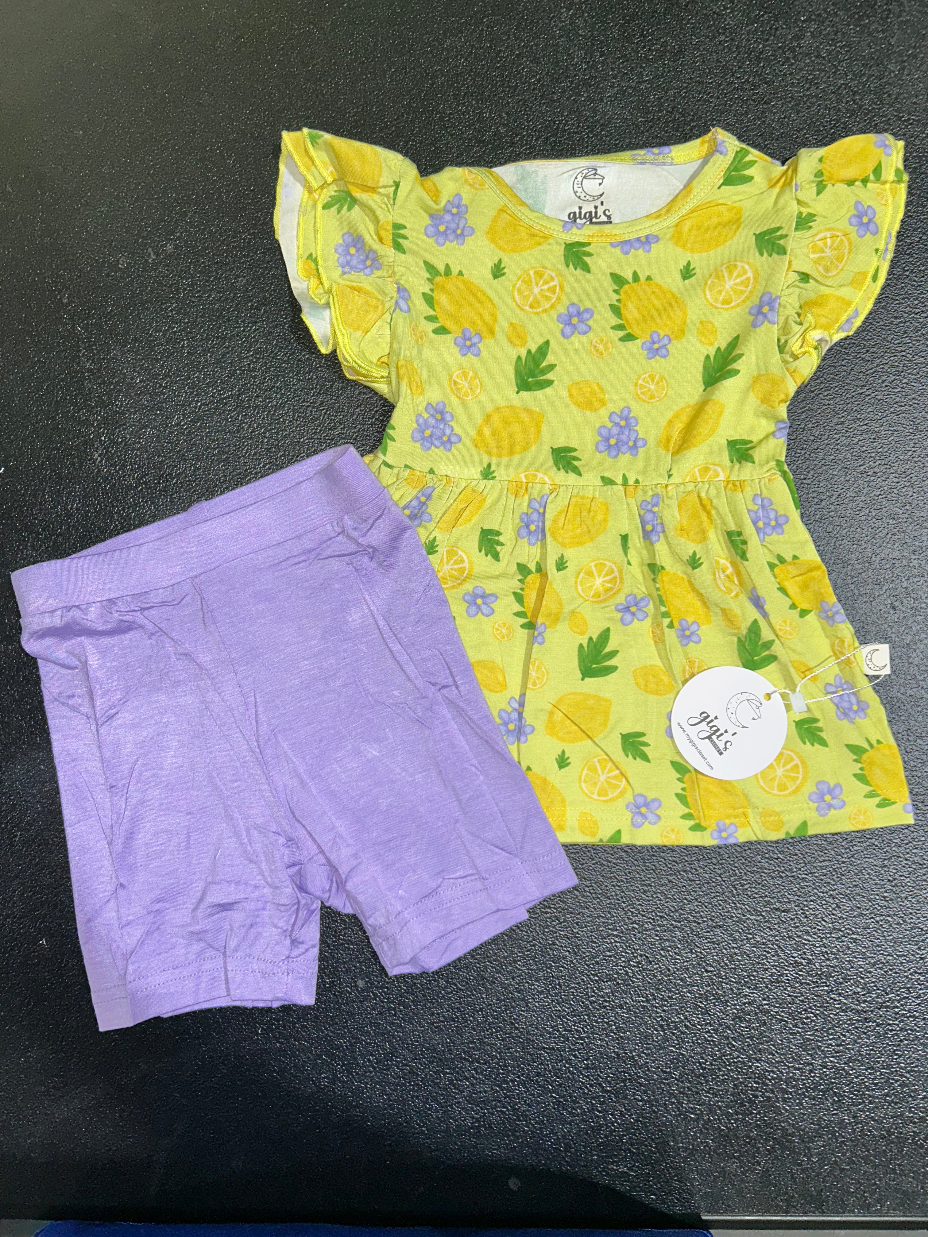 Lemon Squeezy - Short Sleeve Peplum Top with Shorts