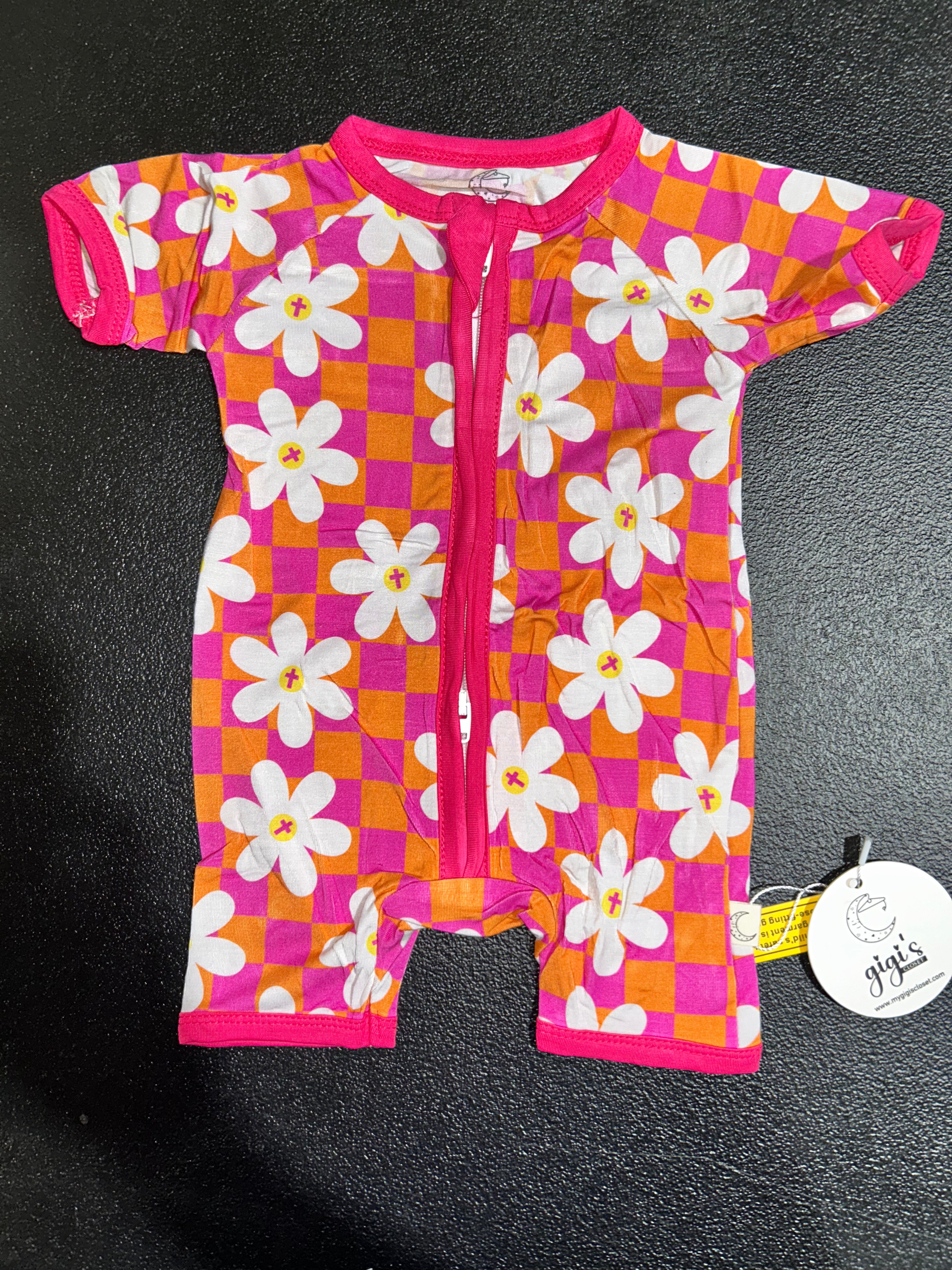 Crossed Flowers - Short Sleeve Shorty