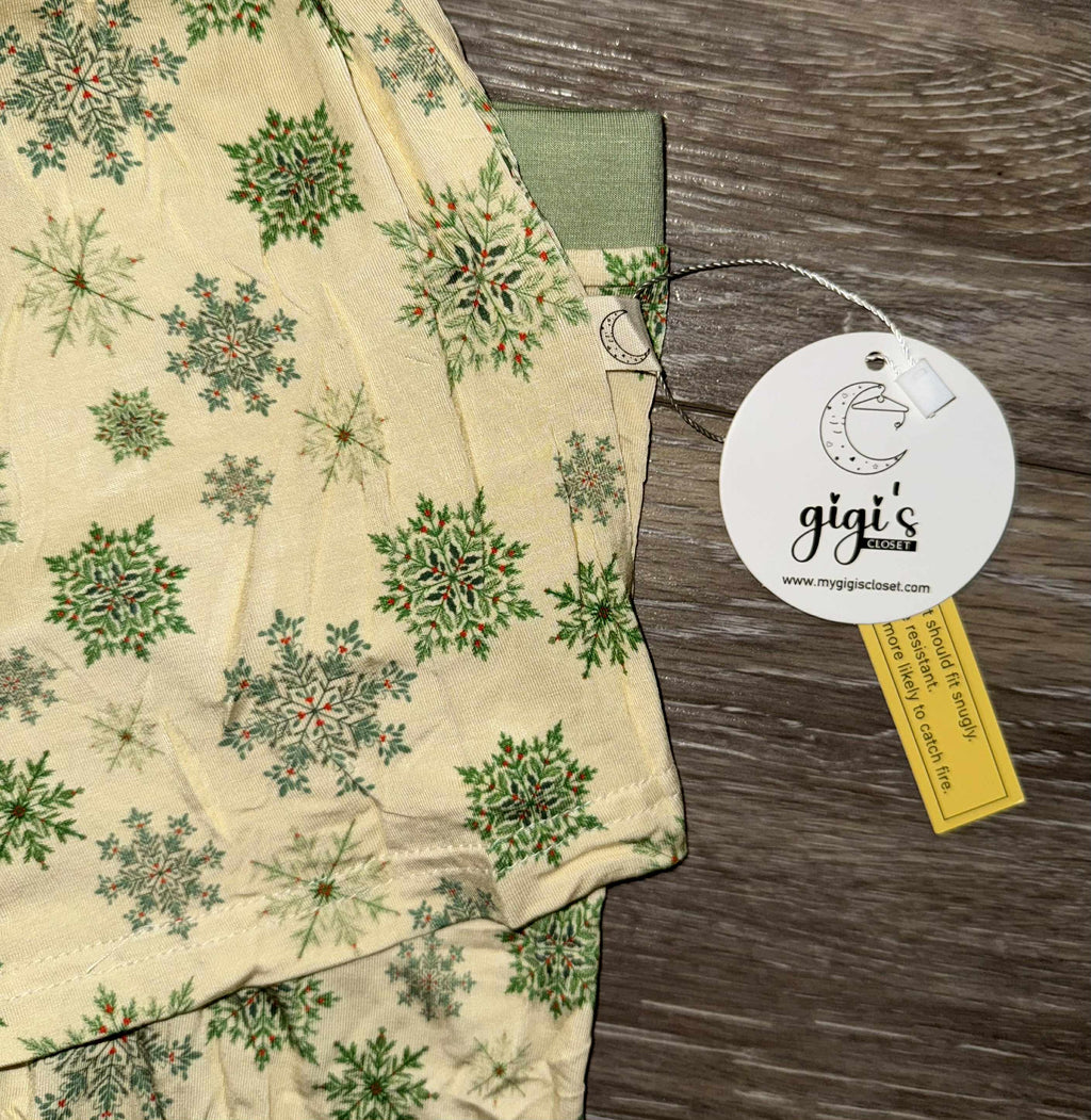 Snowflakes - 2 Piece Set Long Sleeve and Pants PJs