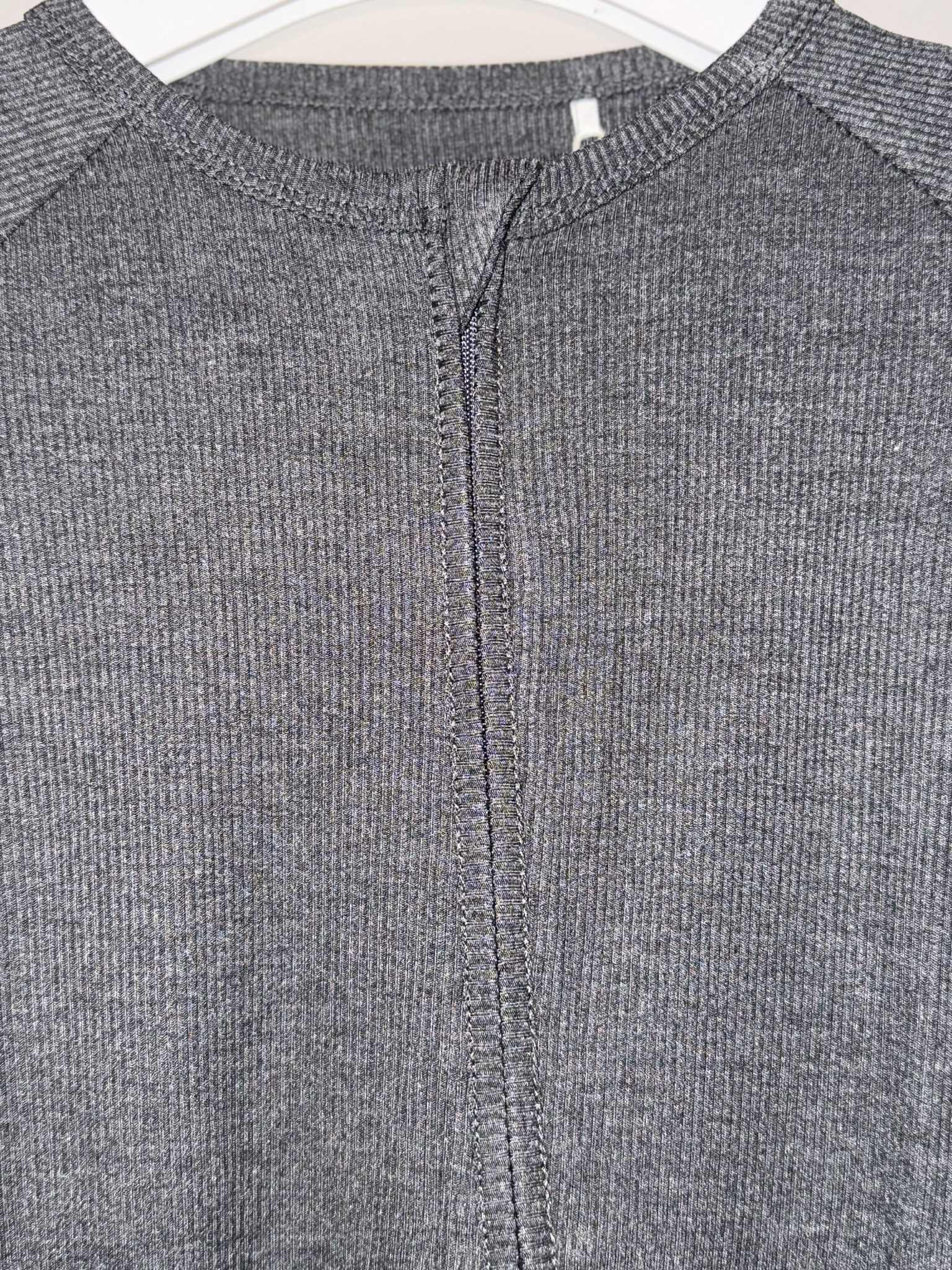 Charcoal - Ribbed Long Sleeve Zippy with Grippys
