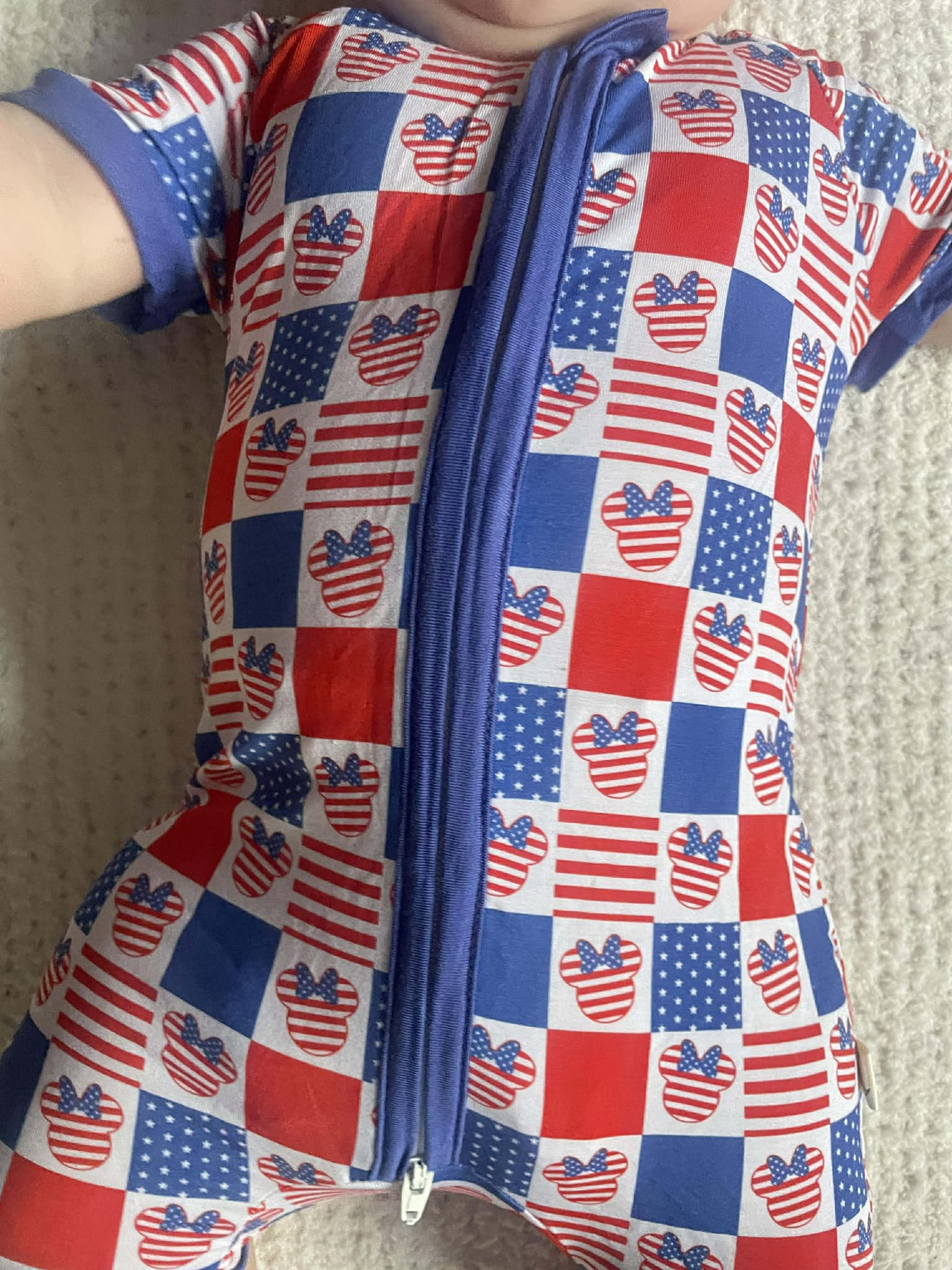 Red, White and Bows - Short Sleeve Shorty