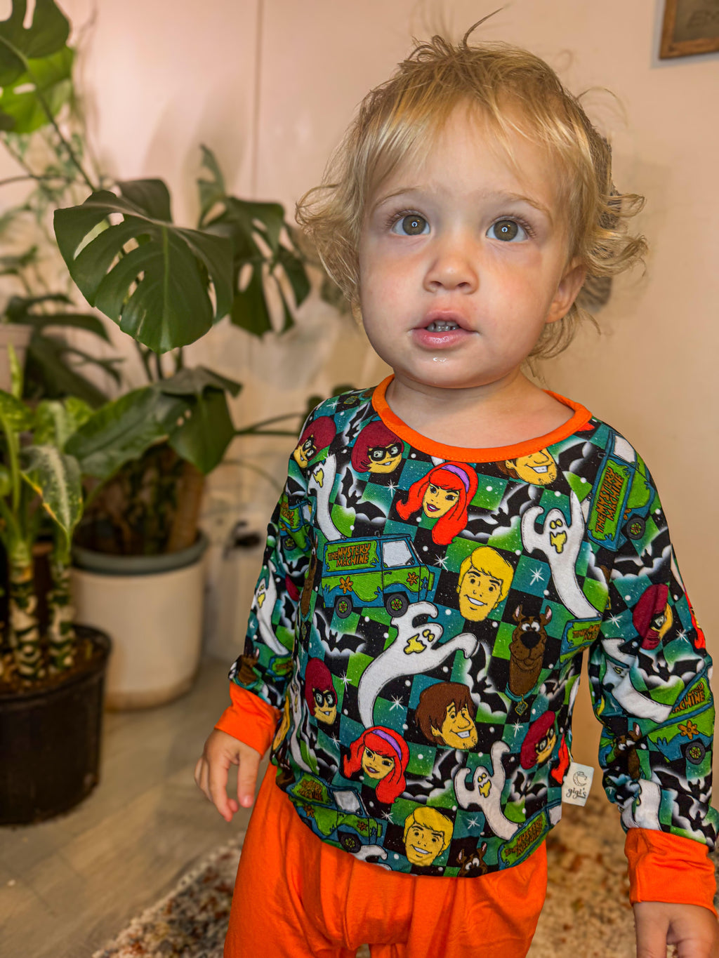 Mystery Machine Mayhem 2 Piece Set / Crewneck with Pants